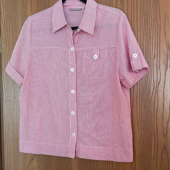 DRAPER’S AND DAMON’S WOMENS TOP SHIRT CORAL & WHITE PINSTRIPED SIZE PM - Picture 1 of 5